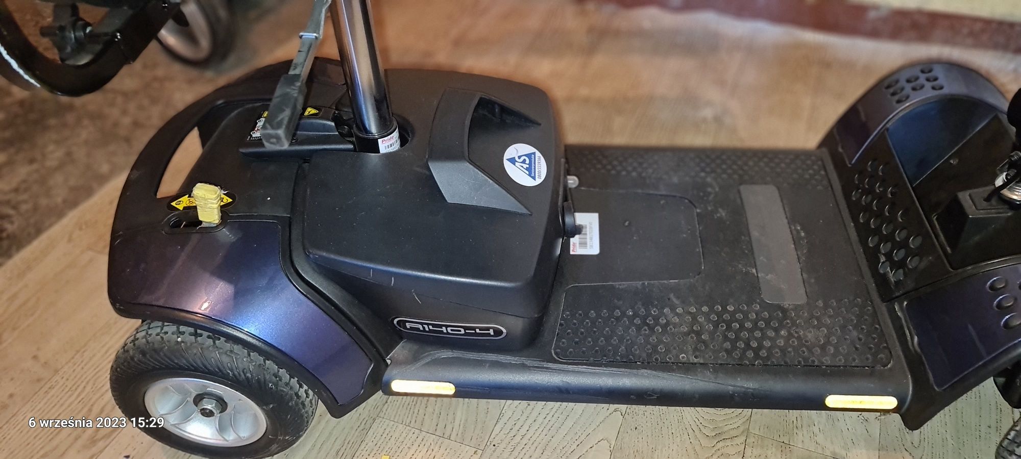 Elektryczny wózek inwalidzki