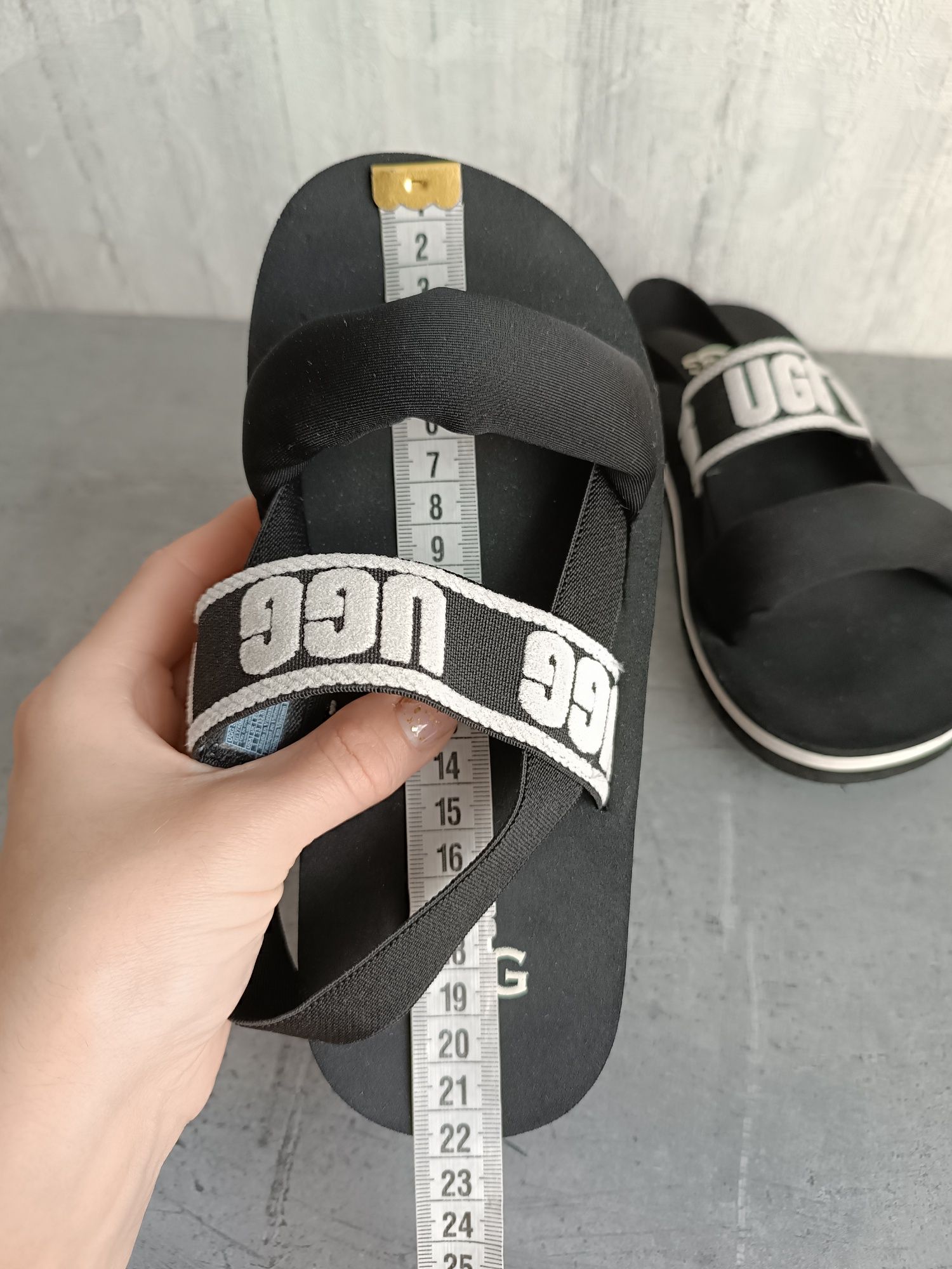 Ugg ( оригінал)Босоніжки дитячі