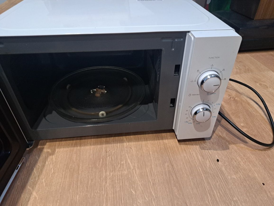 Mikrofalówka TOSHIBA