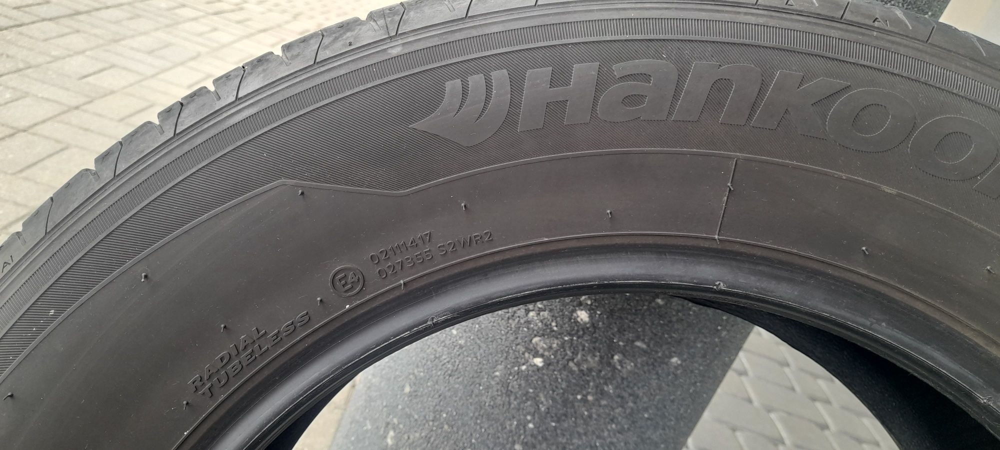 Opony letnie Hankook 215/65/17 jak nowe