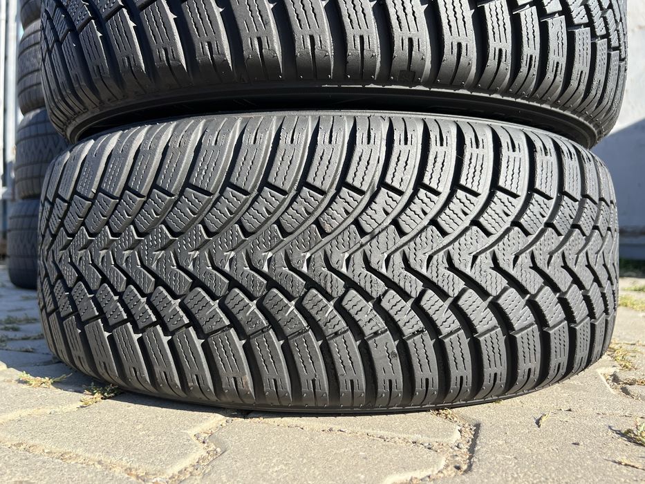 215/55 R17 Falken 4шт 2023рік 7.3мм-8.3мм Залишок протектора