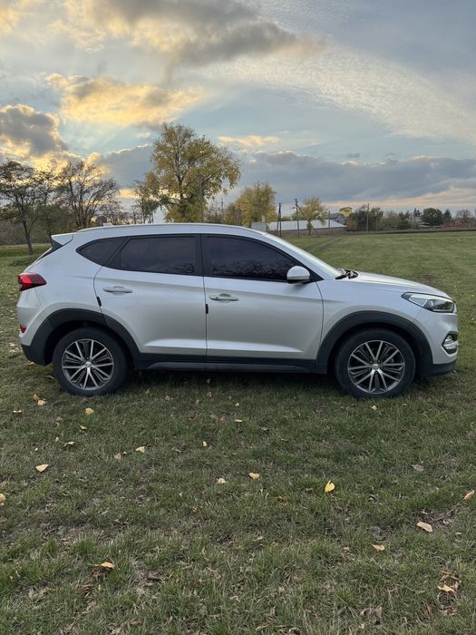 HYUNDAI TUCSON 2016, 2.0 дизель