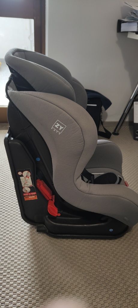 Cadeira Zippy 15 a 25kg