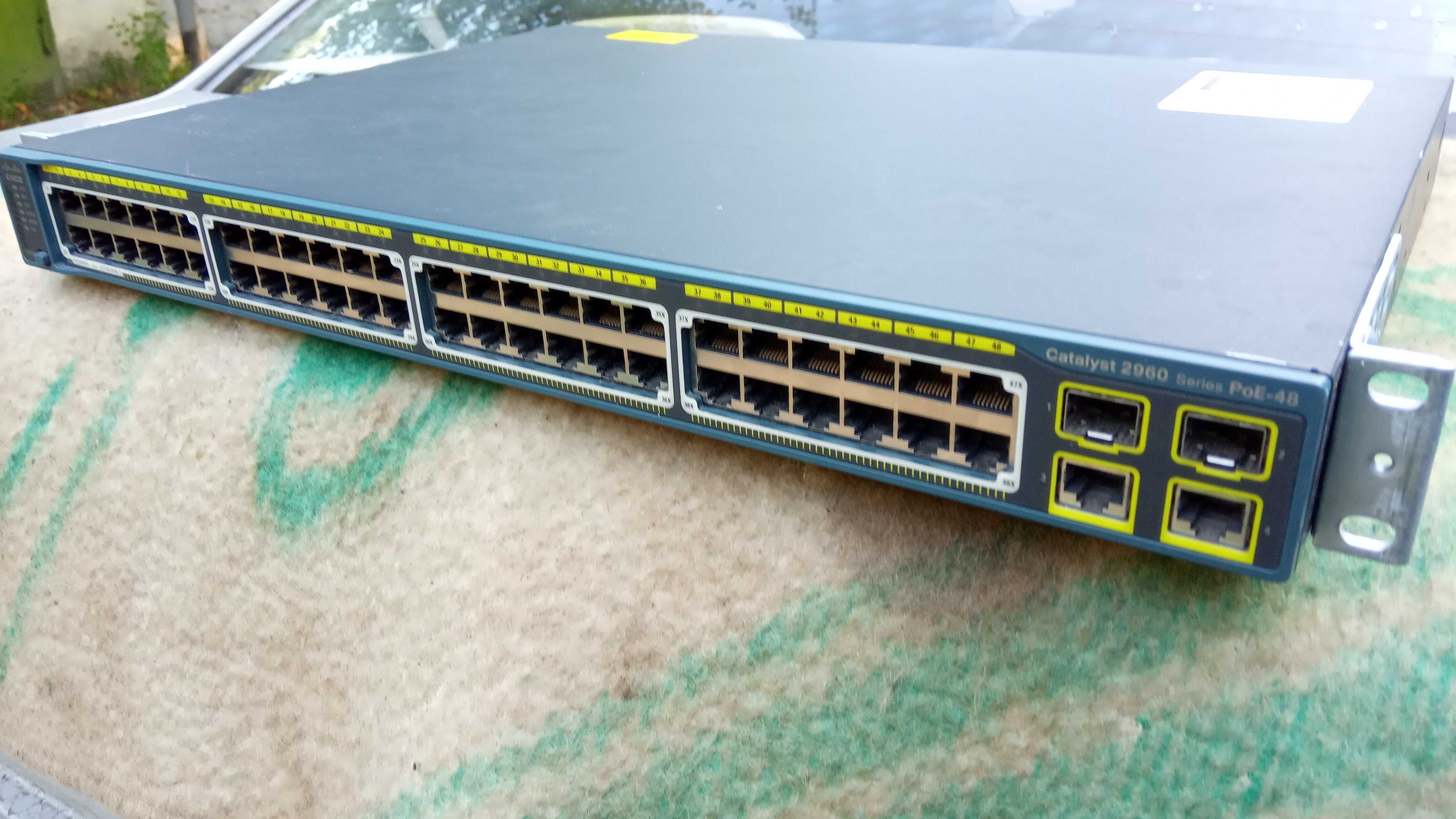 Комутатор Cisco Catalyst 2960 Plus 48