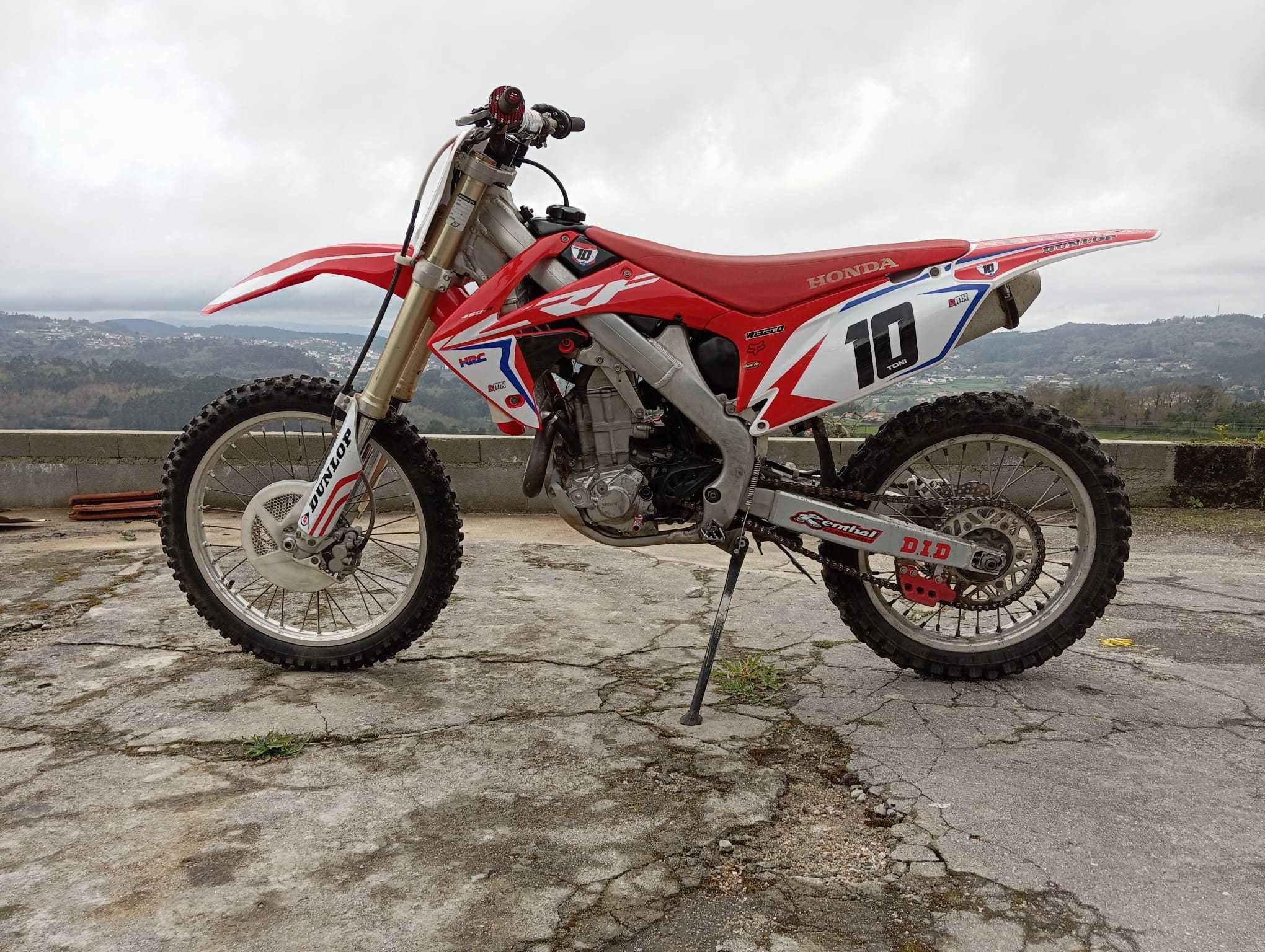 Honda CRF R 450 ano 2012