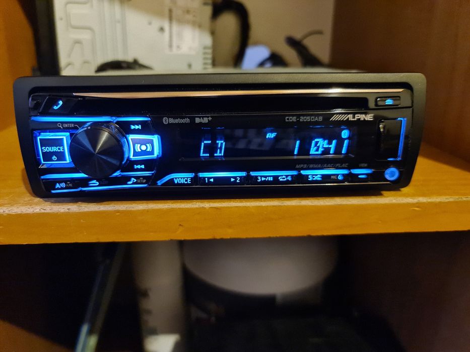 Radio ALPINE CDE 205 DAB+Bluetooth CD USB rgb