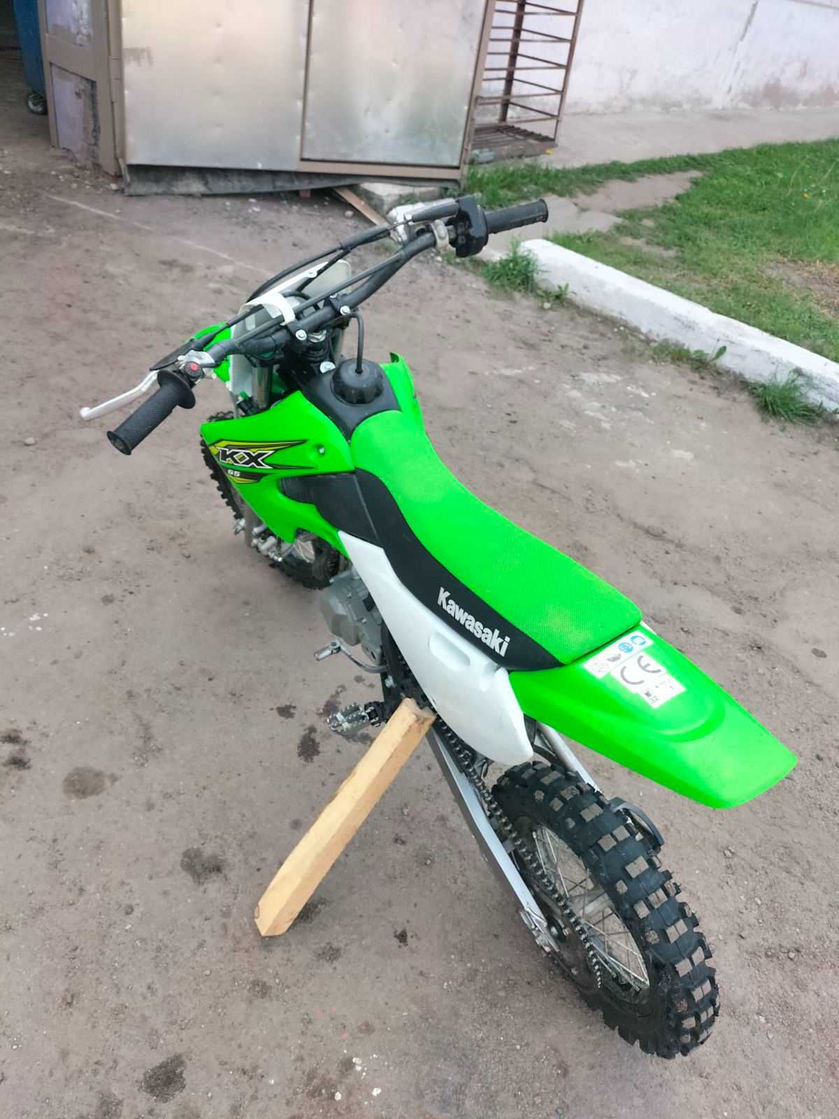 Мотокросер Kawasaki KX65