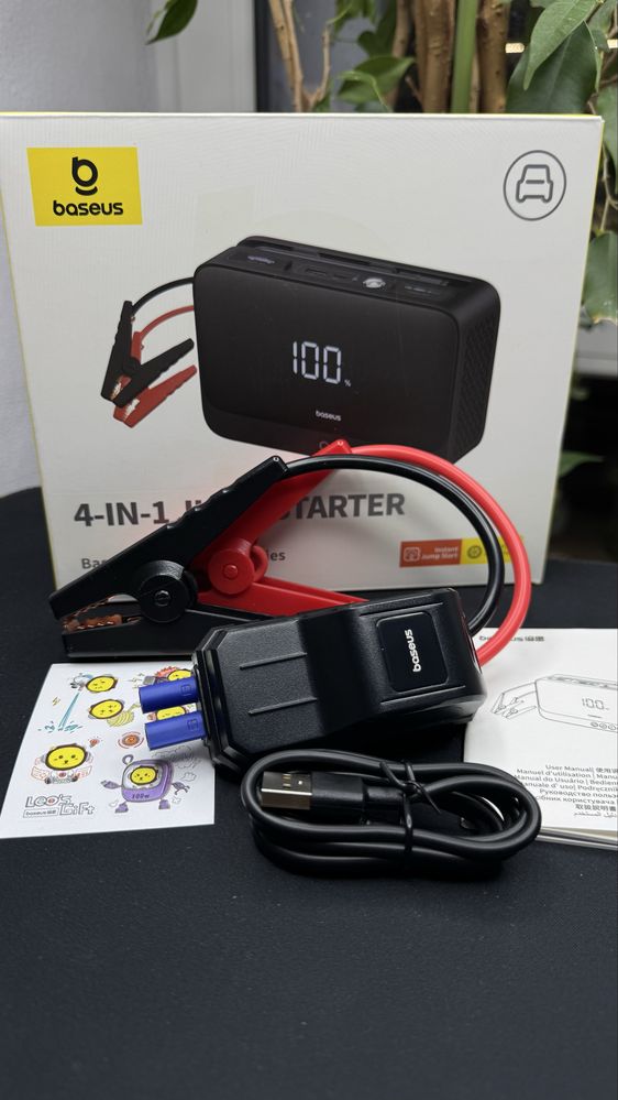 4 в 1 бустер+компресор+павербанк+ліхтар Baseus jump starter пусковий