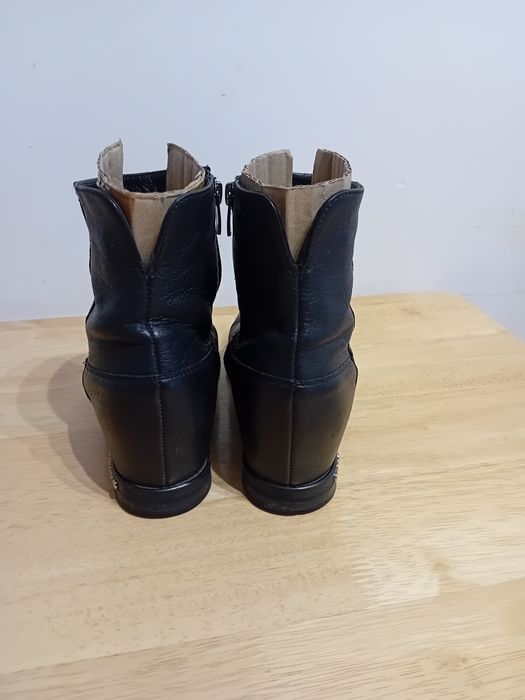 Gino Rossi 38(wkl -24,5)