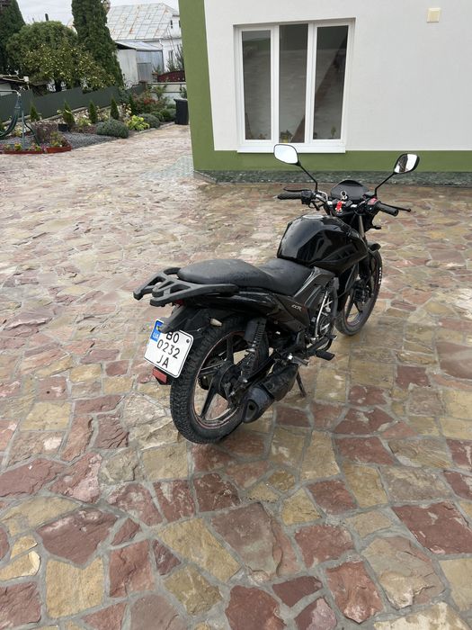 Продам мотоцикл ліфан 150-2е