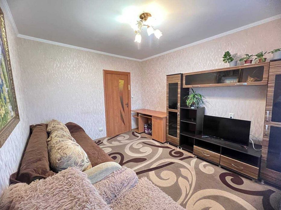 Затишна 1 -кімнатна квартира чекає на вас!