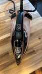 Żelazko parowe Tefal Ultimate Pure FV9845E0