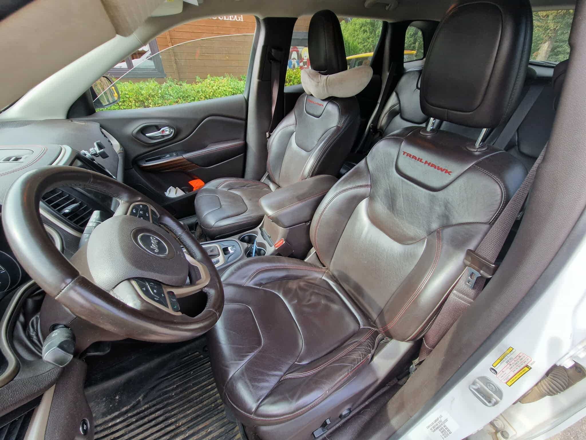 Sprzedam Jeep Cherokee 3.2 Trailhawk polski salon
