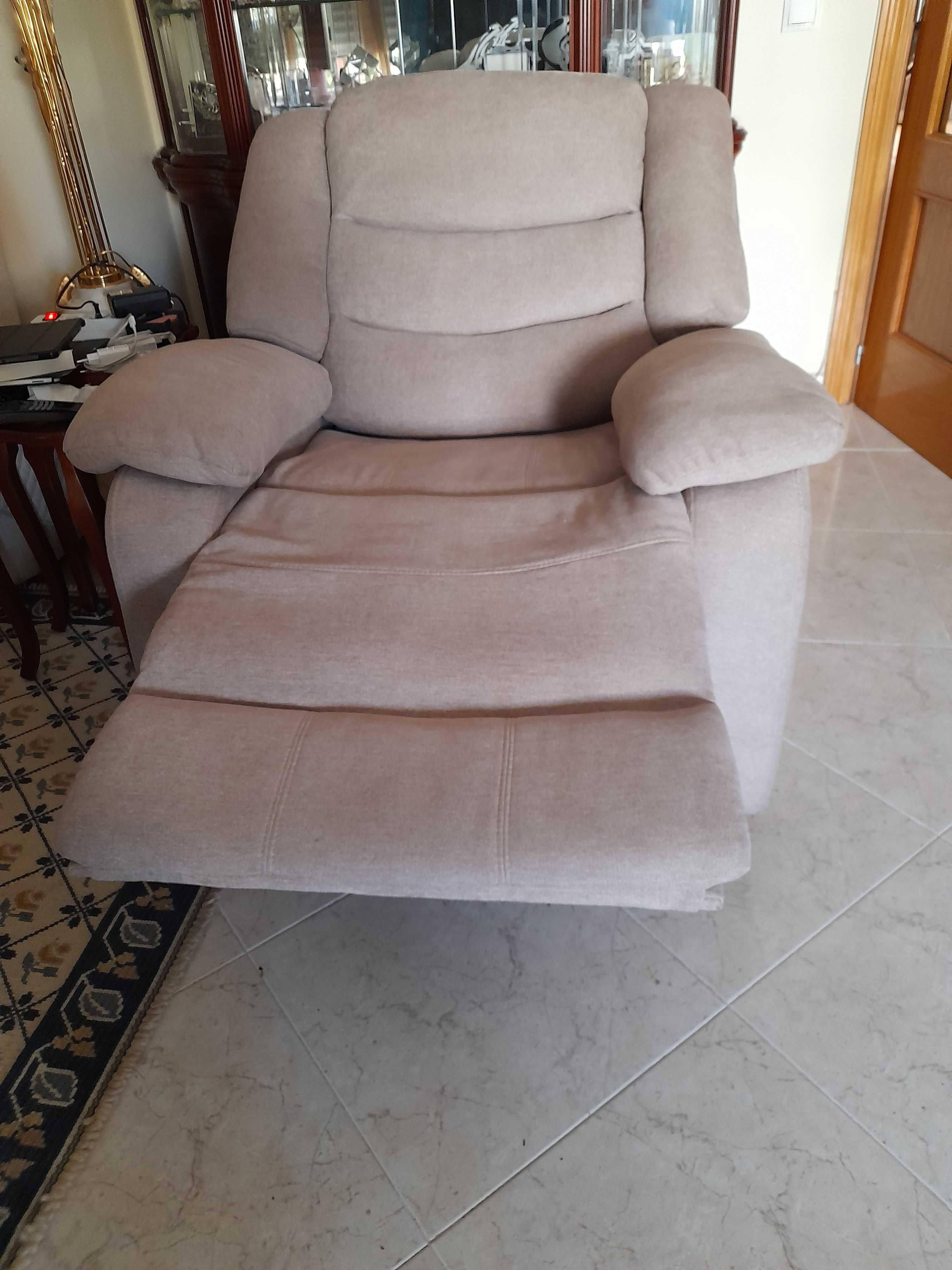 Sofá de relax beje