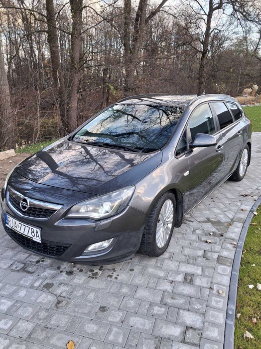 OPEL ASTRA Sports Tourer