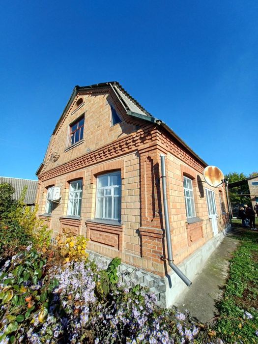 Продаж будинку с. Шамраївка