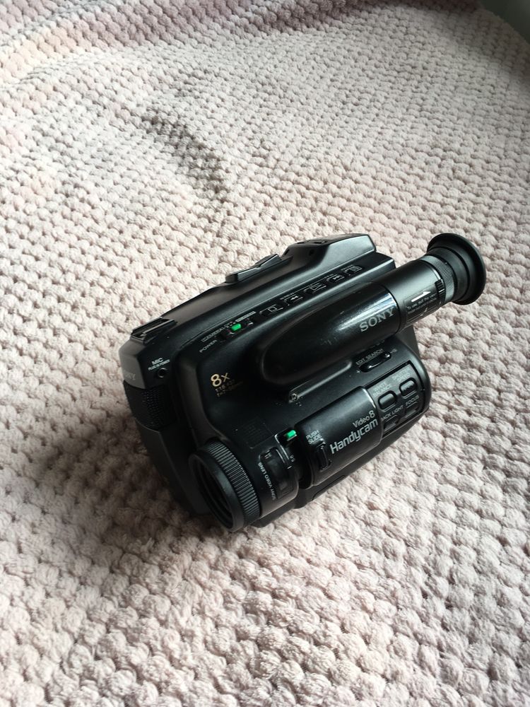 Sony ccd-tr50e handycam kamera analog hi8 camcorder vhs
