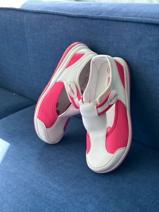 Мидичне взуття Oxypas розмір 40