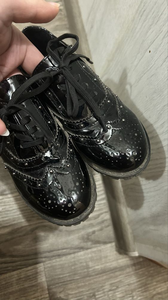 Лофери river island для девочки