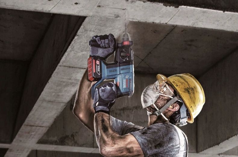 BOSCH Młot Akumulatorowy Młotowiertarka Bezszczotkowy Silnik