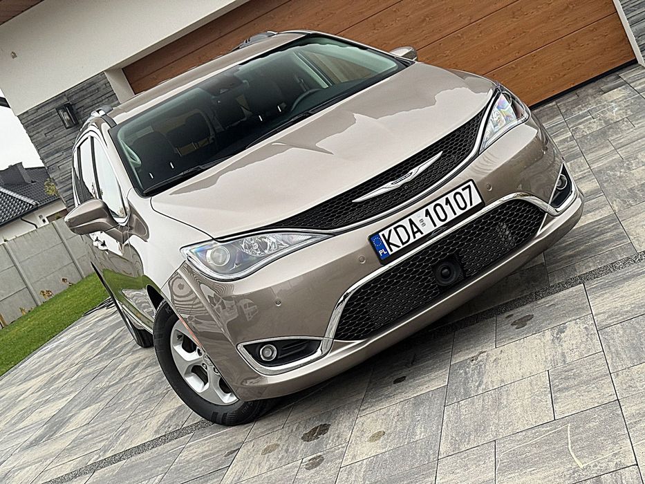Chrysler Pacifica TOURING-L PLUS | 3.6 V6 291KM | 8 osób | kamery 360 | tylko 73 tys km