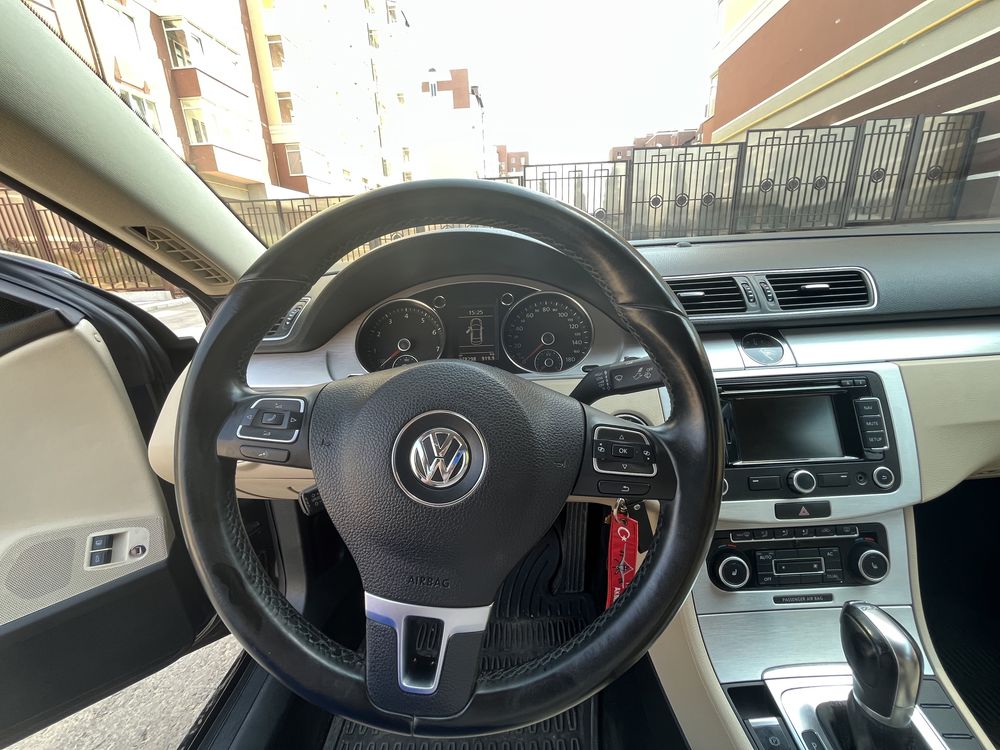 Volkswagen Passat CC