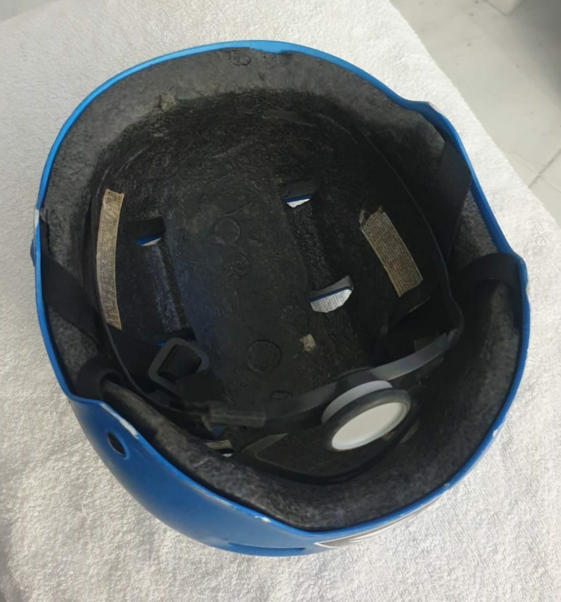 Capacete em bom estado para Skate Bicicleta etc