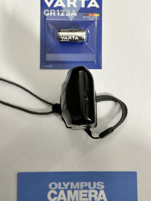 Olympus Mju - ll  Olympus Mju -2