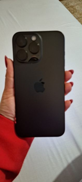 Iphone 15 pro Max como novo