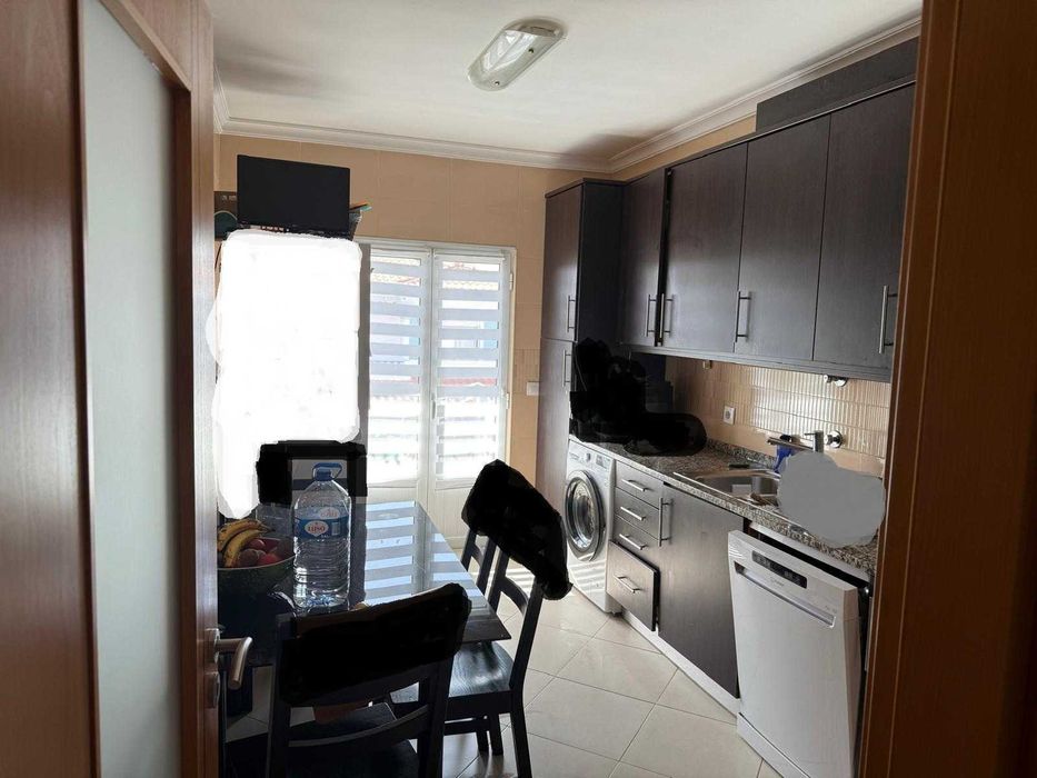 Apartamento T2 em Almodôvar, com varandas e garagem