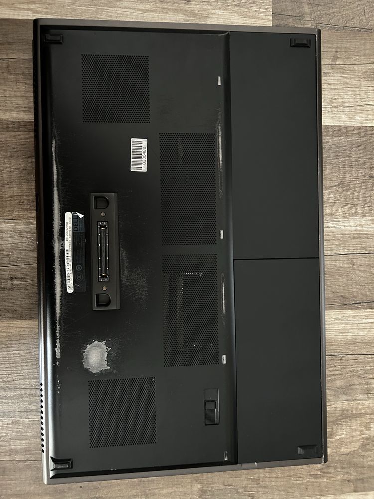 Laptop Dell PRECISION M6800 i7Q 16GB 240SSD