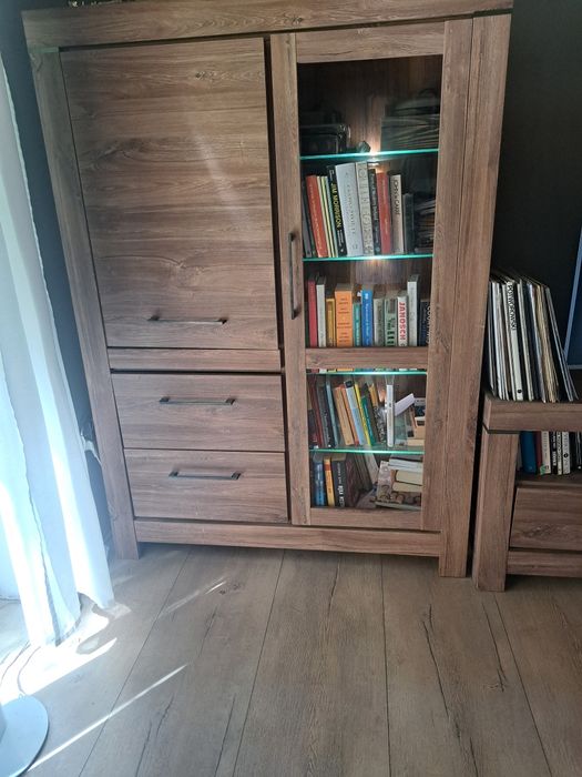 Sprzedam witrynę BRW