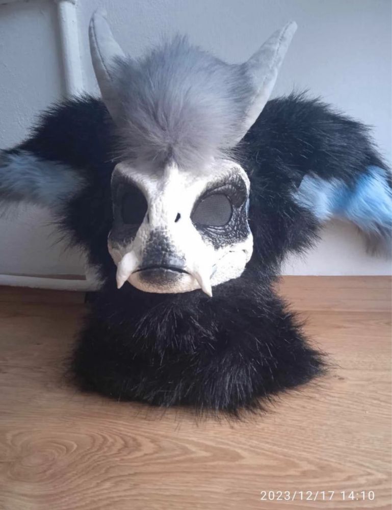 Furry fursuit dino maska