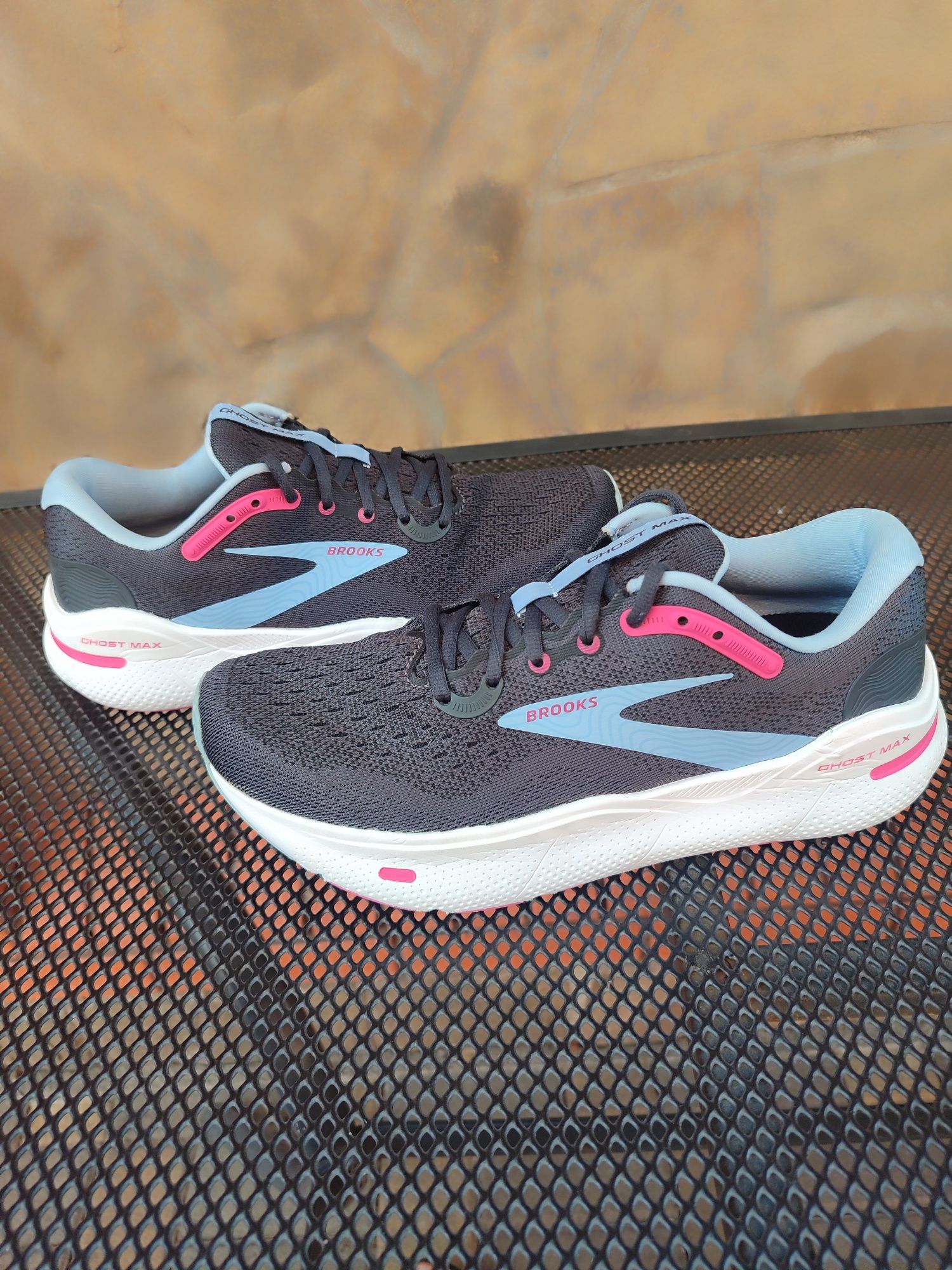 Кроссовки Brooks Ghost Max 42 размер (оригинал)