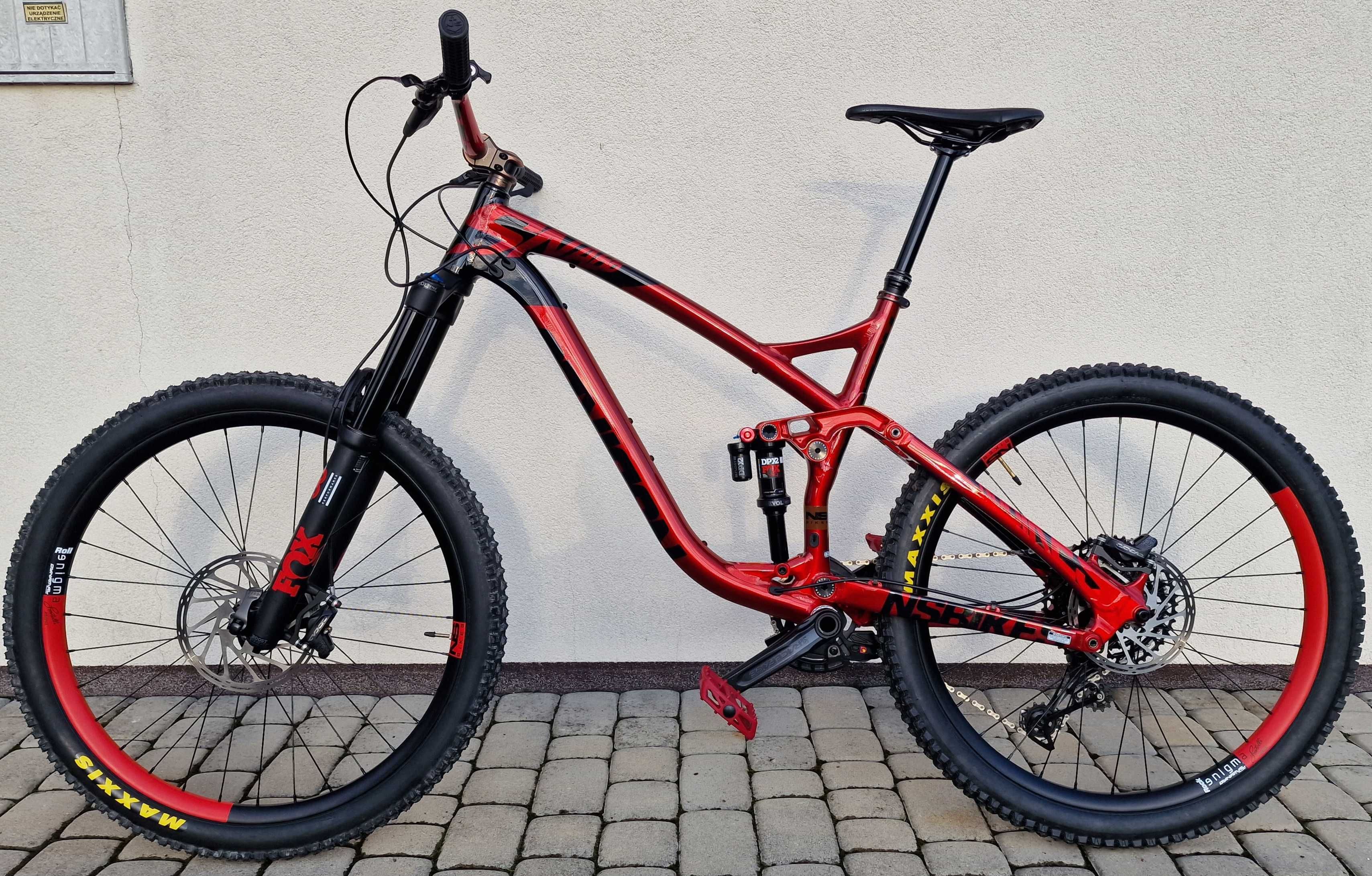 NS BIKES Snabb 160 1 27,5" Red Black 2018