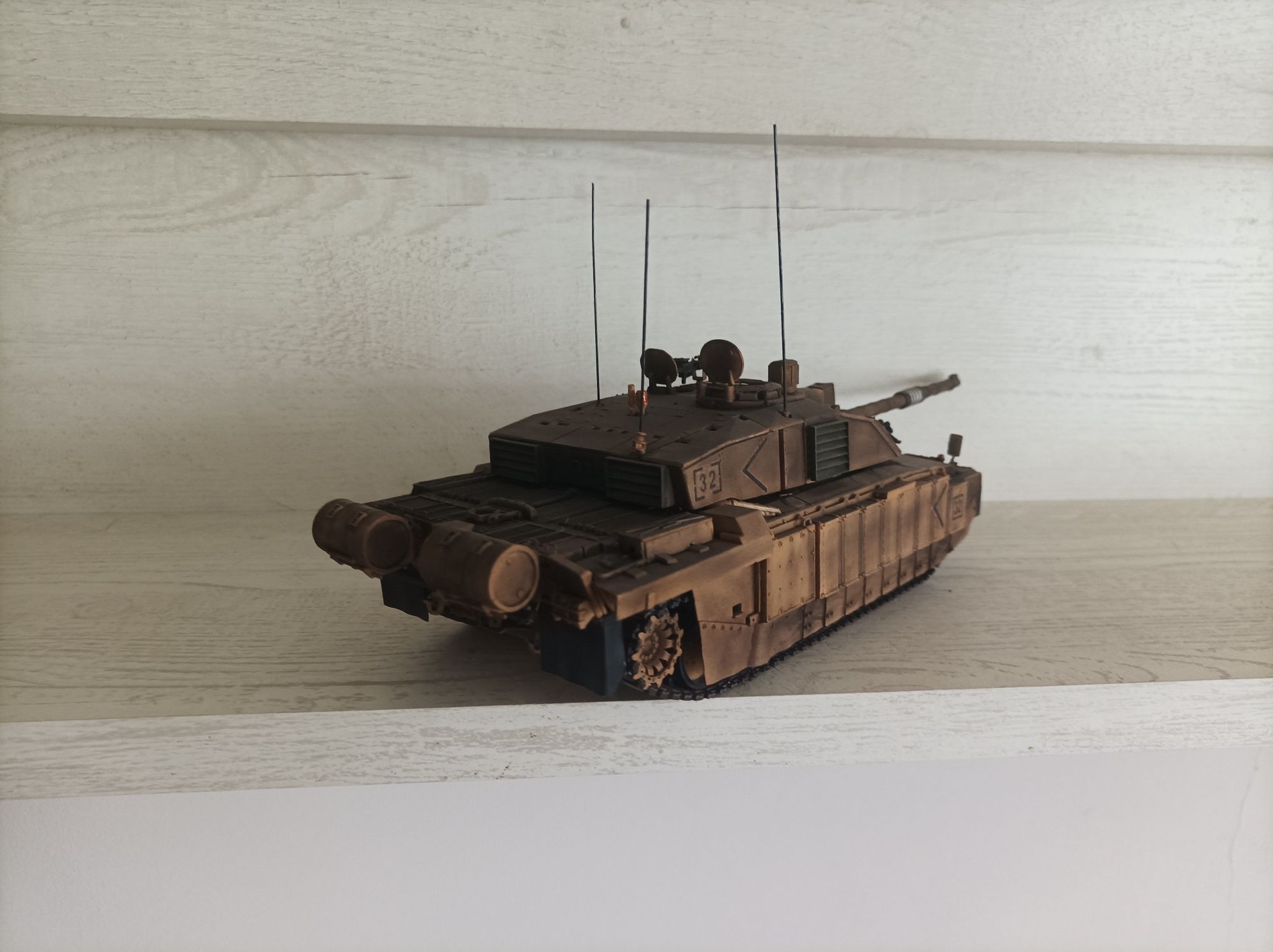 Model czołgu Challanger 2 1/35.