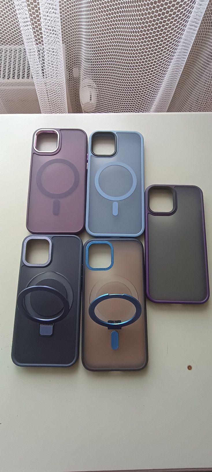 Чохли до iPhone 12