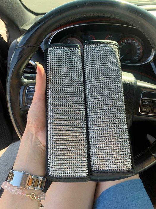 Чехол на ремені безпеки