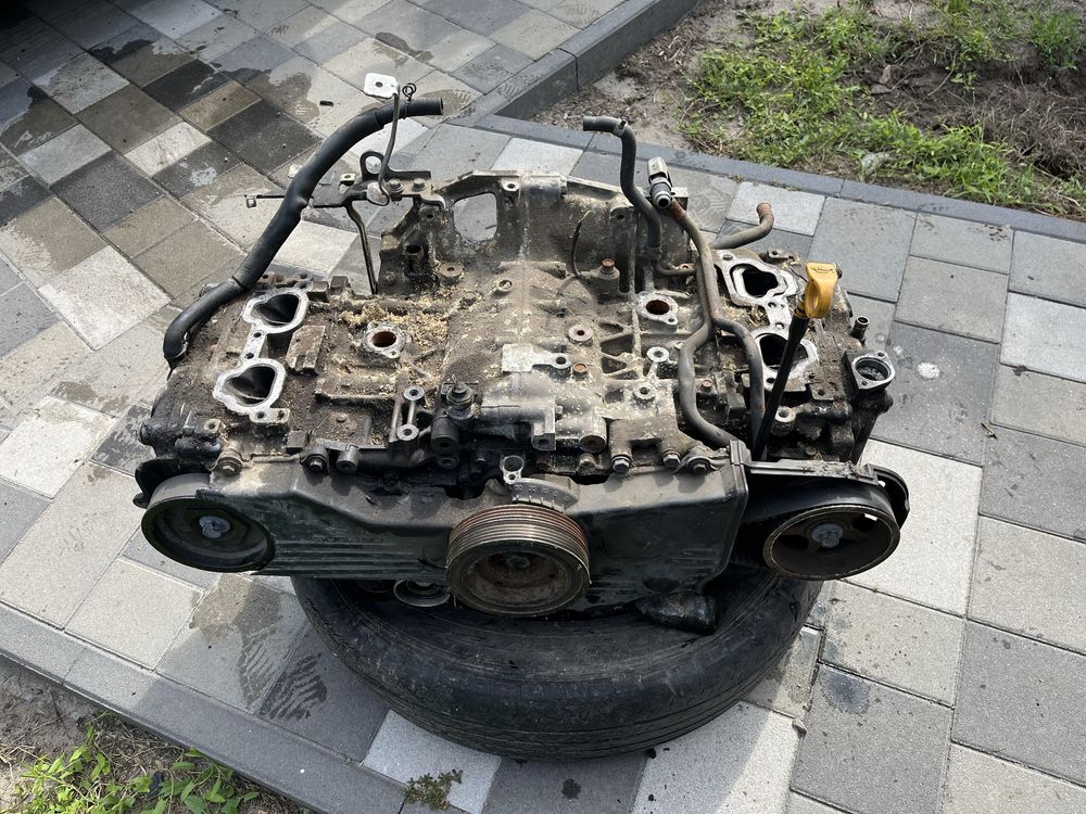 Продам бензиновый двигатель Subaru 2.0 ej20
