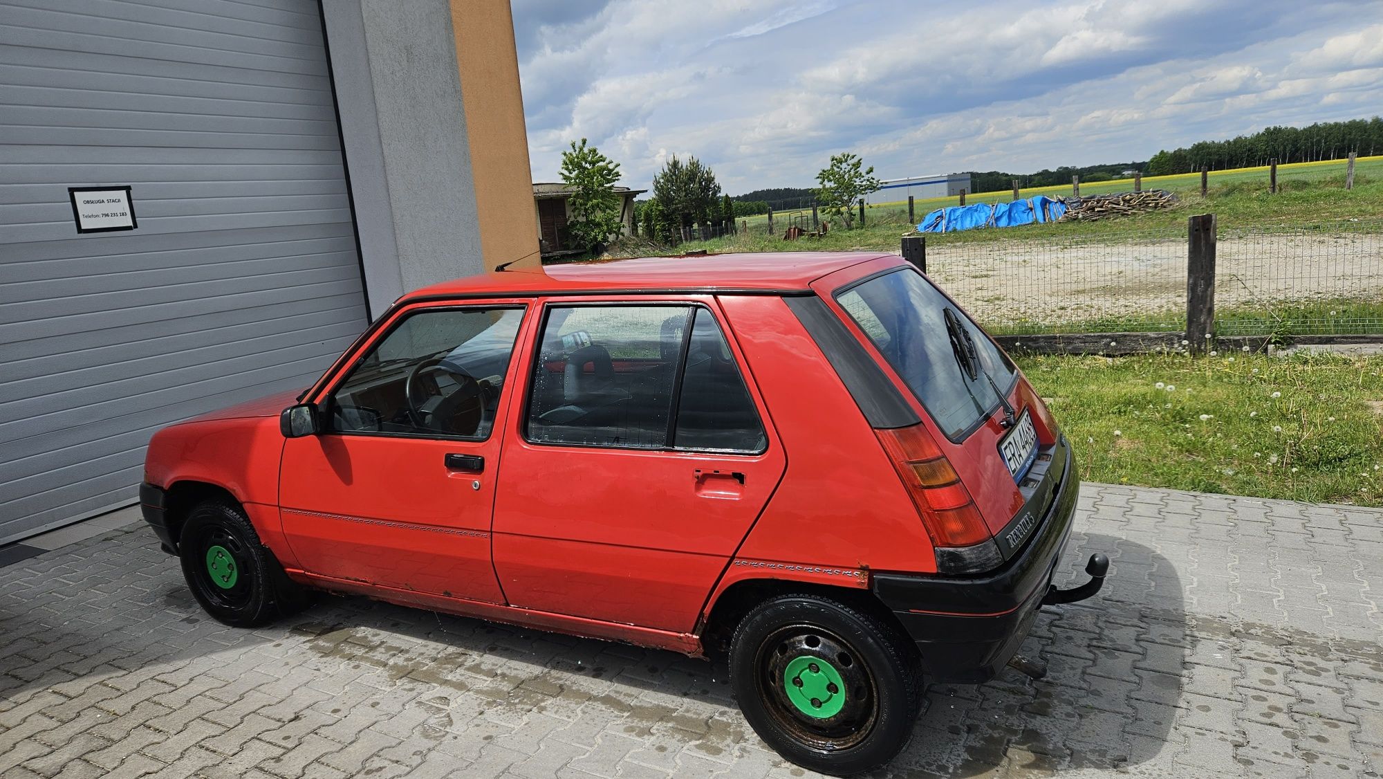 Sprzedam Renault r5