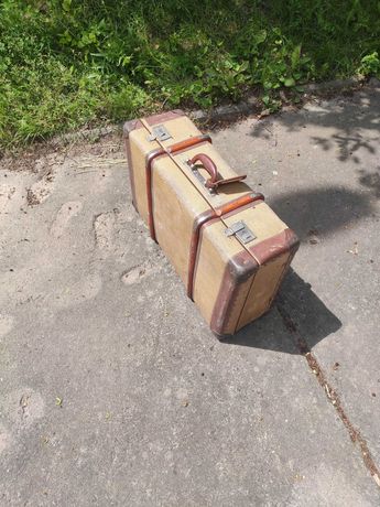 stara walizka , roz 66x43x24
