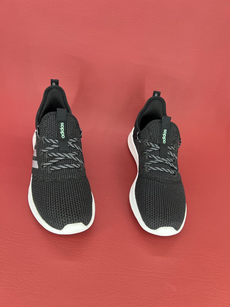 Кросівки 39.5р.24.5см. Adidas cloudfoam