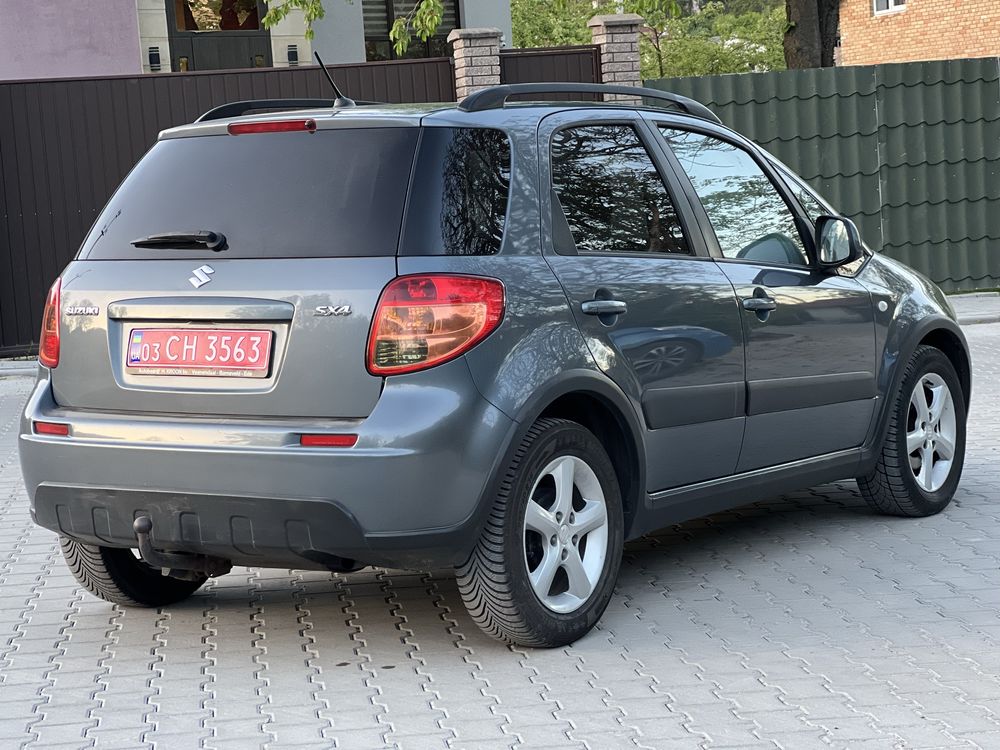 Suzuki sx4 свіжопригнана