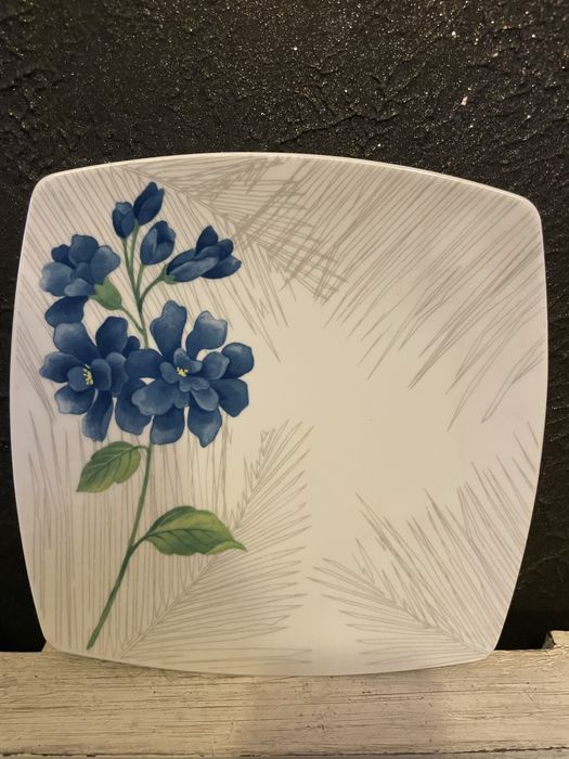 Talerz porcelanowy obiadowy duzy kwadratowy porcelana