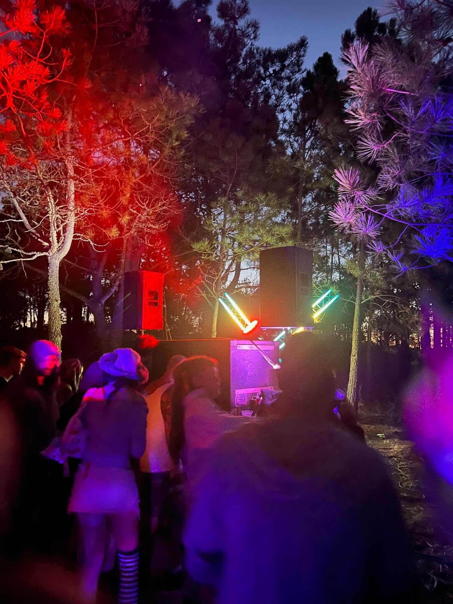 Iluminação e sonorização para todos os eventos