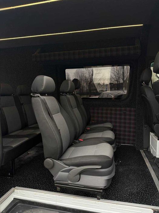 Переобладнання автомобіля в пасажир.