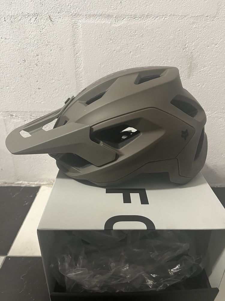 Capacete Fox sistema mips NOVO