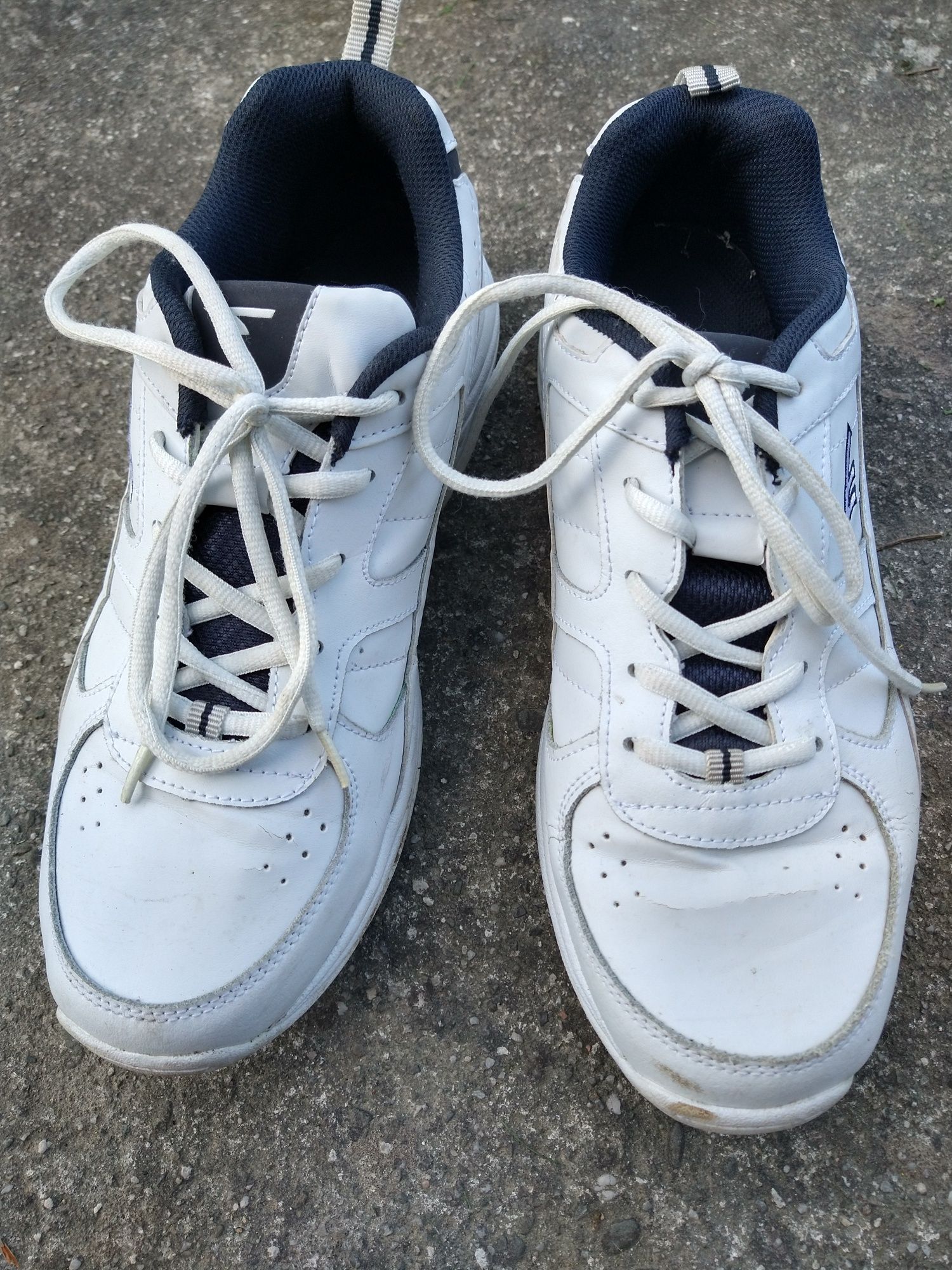 Buty sportowe białe Bronx 44