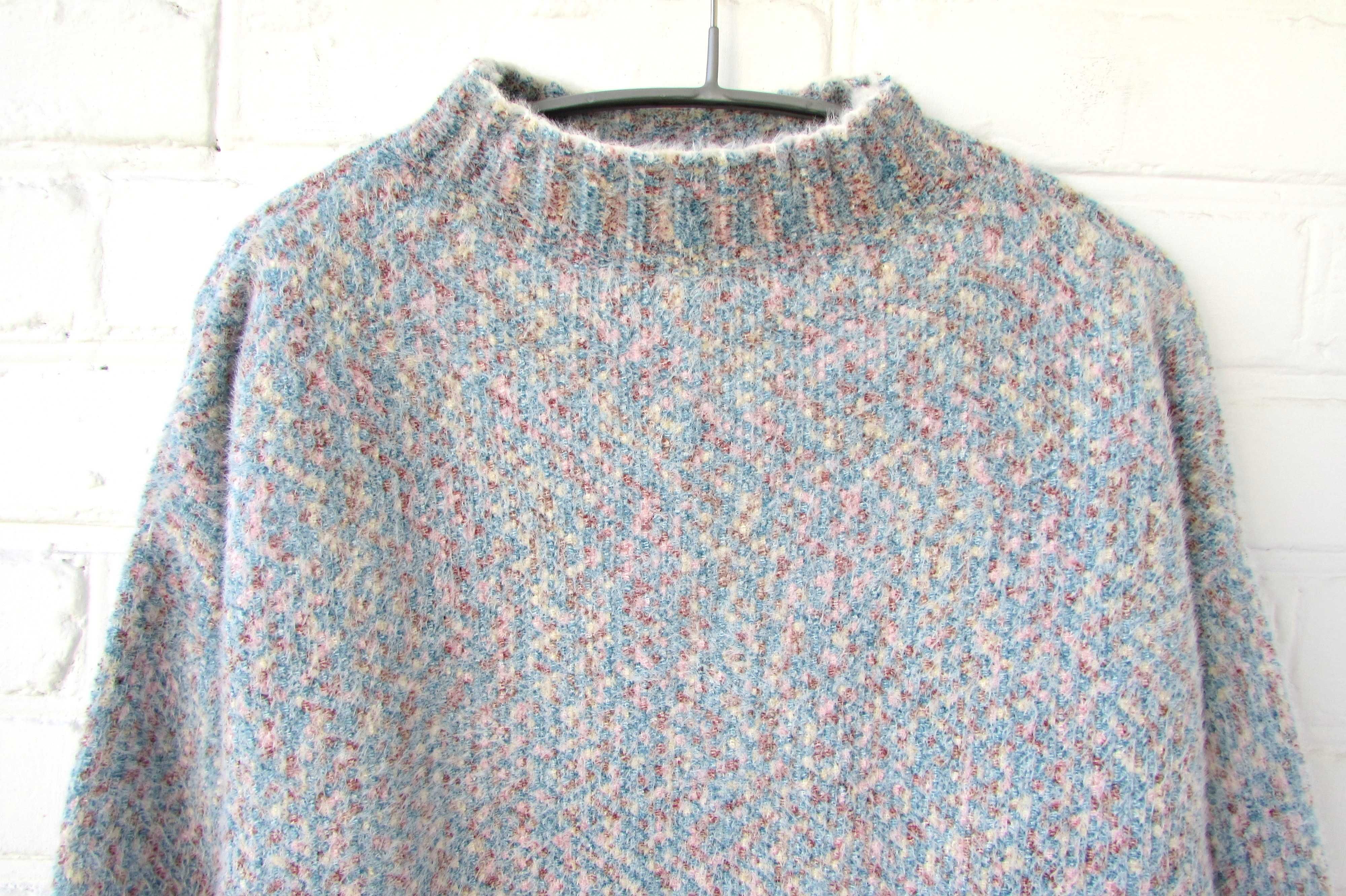 Nowy sweter z puchatej dziany wiskozowej pastelowy melanż r. M-L