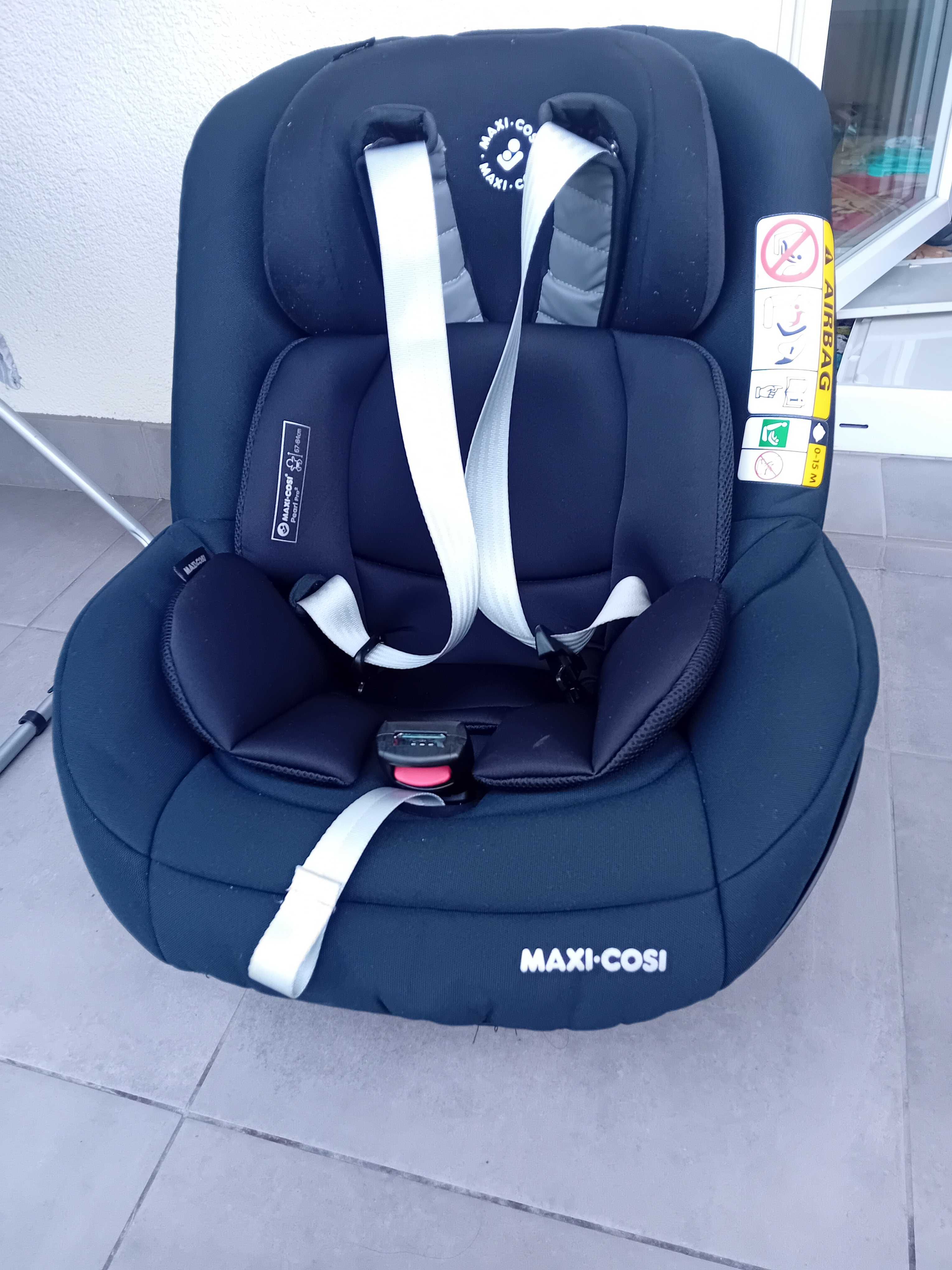 Fotelik Maxi Cosi plus baza Family fix 3